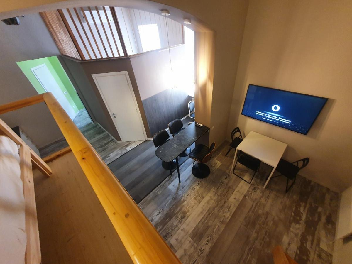 Art-Club Apartment With Air Condition บูดาเปสต์ ภายนอก รูปภาพ