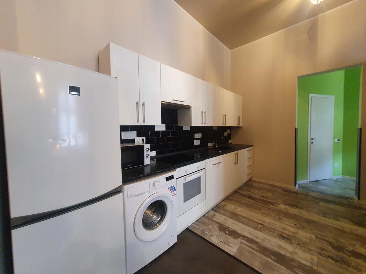 Art-Club Apartment With Air Condition บูดาเปสต์ ภายนอก รูปภาพ